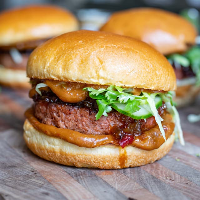 Mob — Peanut Butter Jelly Burger