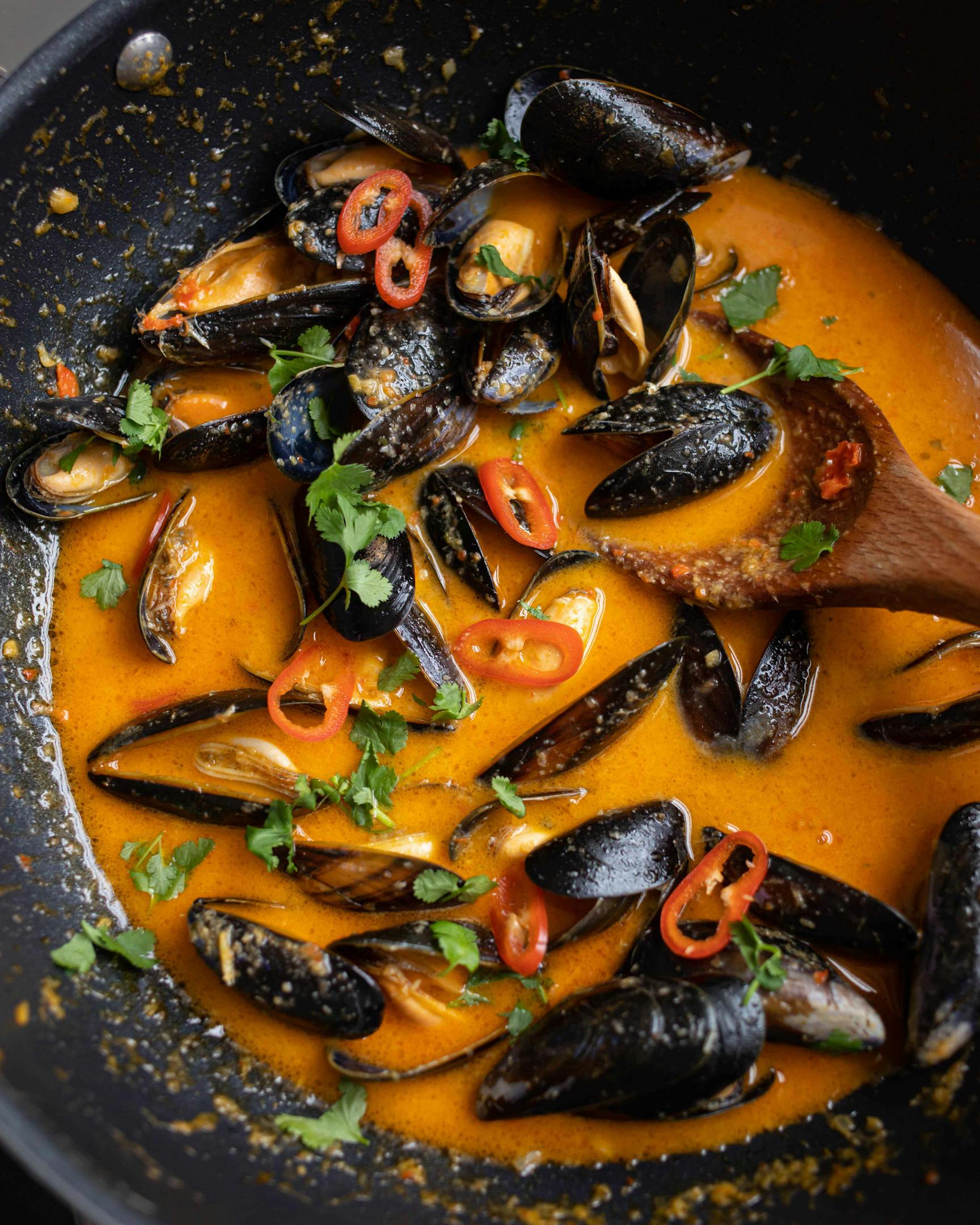 Spicy Coconut Mussels Recipe