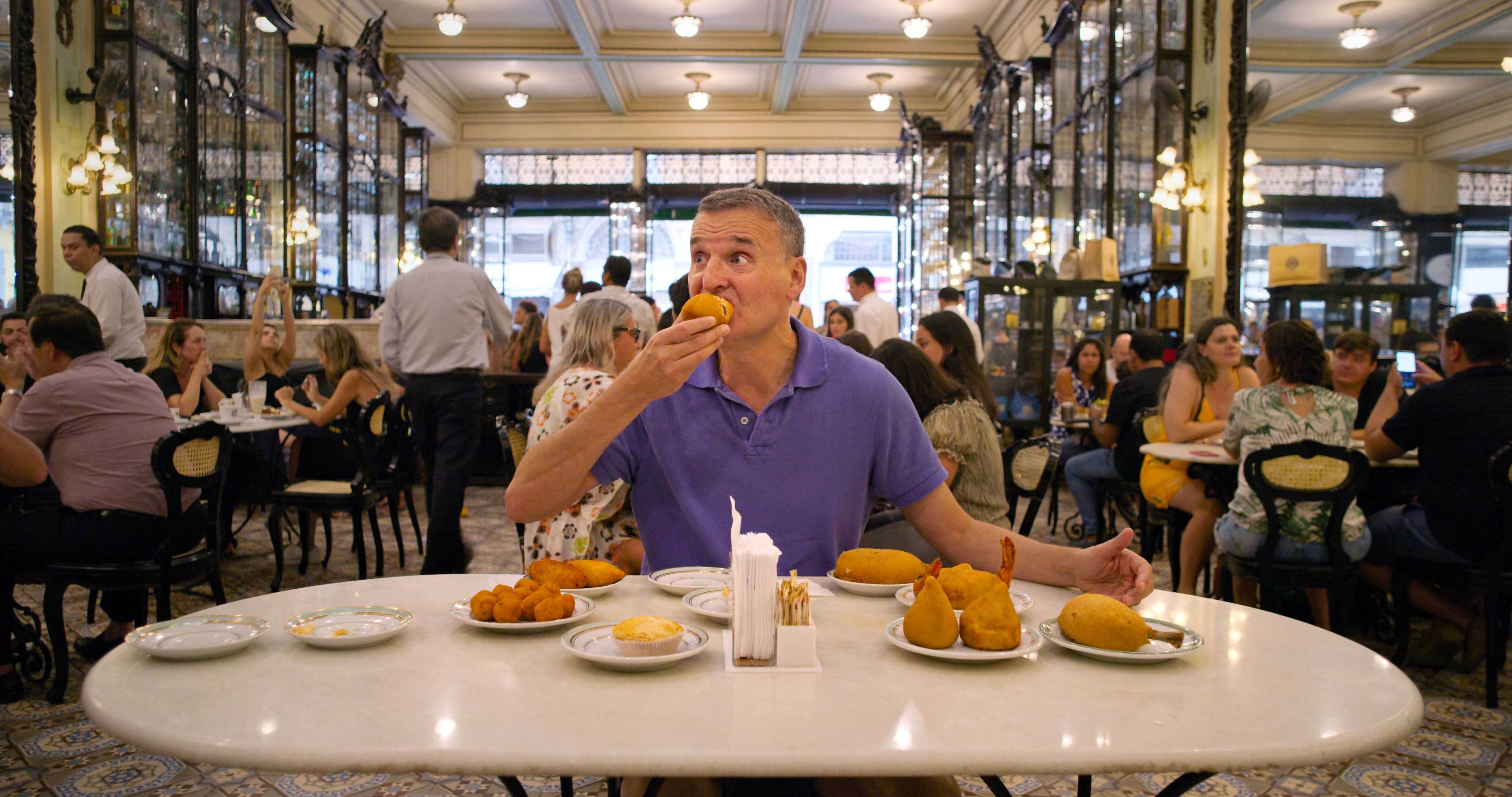 Somebody Feed Phil Season4 Rio de Janeiro 00 01 10 06
