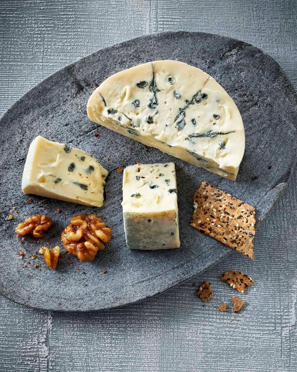 Globalassets world of cheese cheese type images square cheese type creamy blue