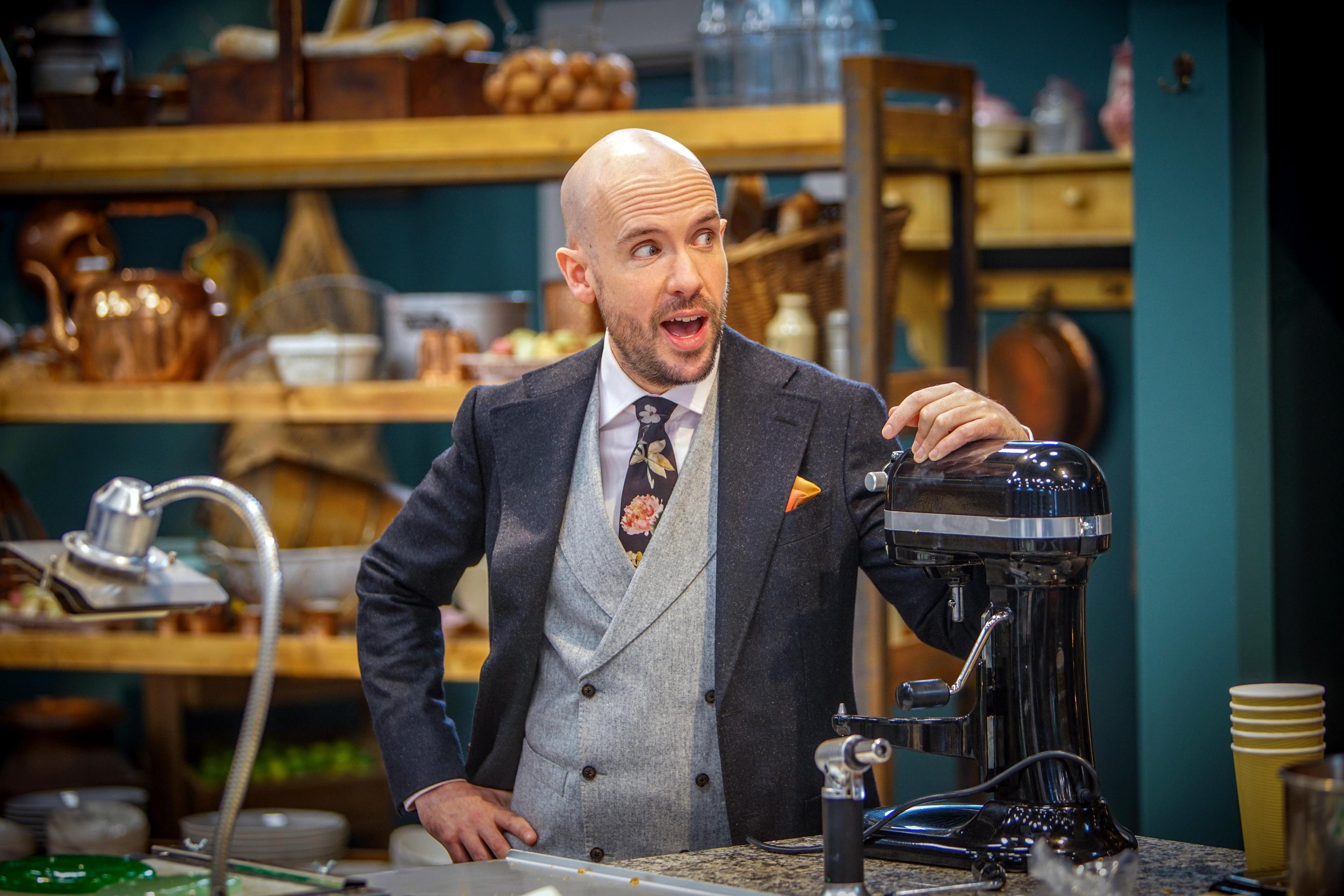 Bake Off The Professionals Ep1 Q
