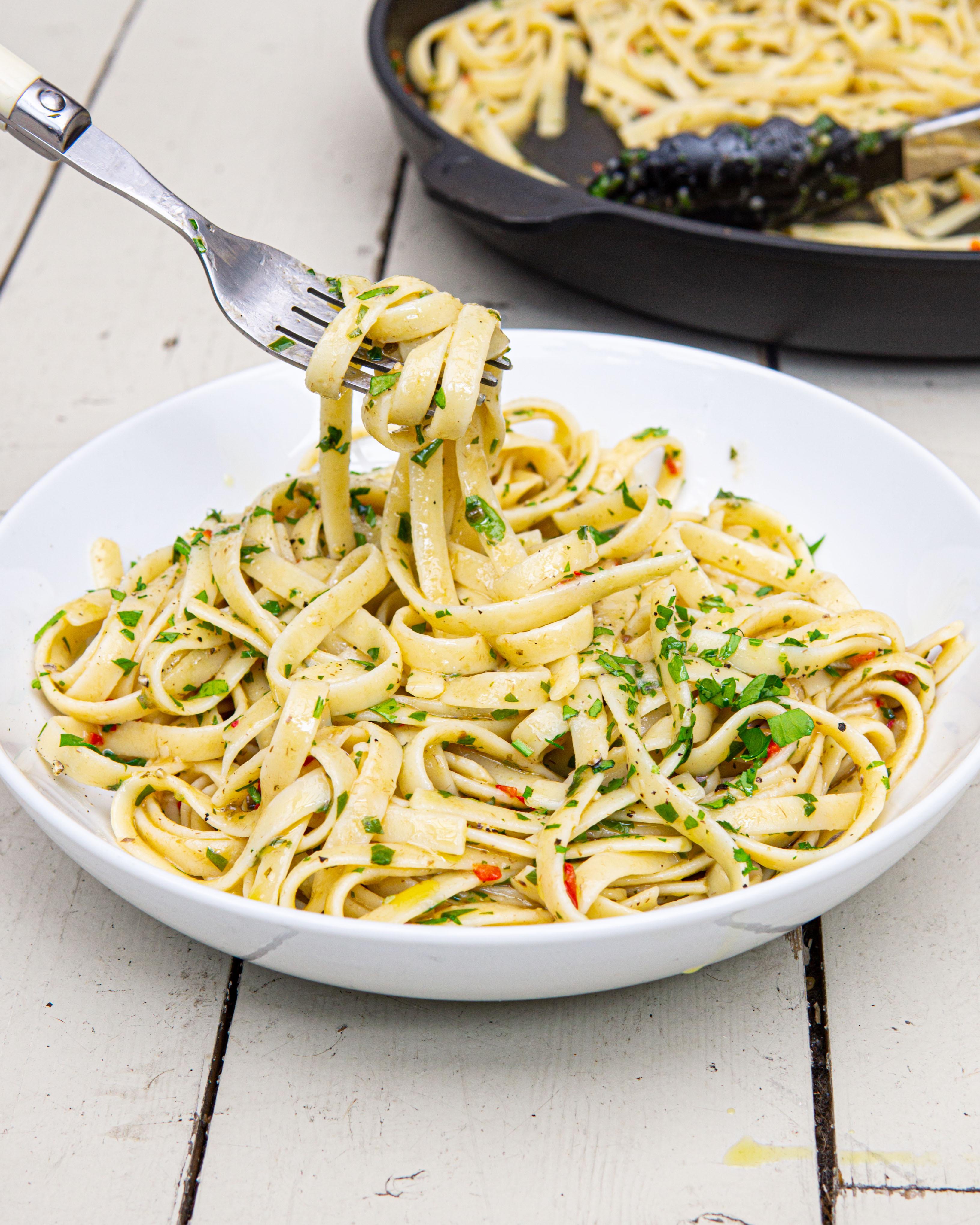 Anchovy linguine