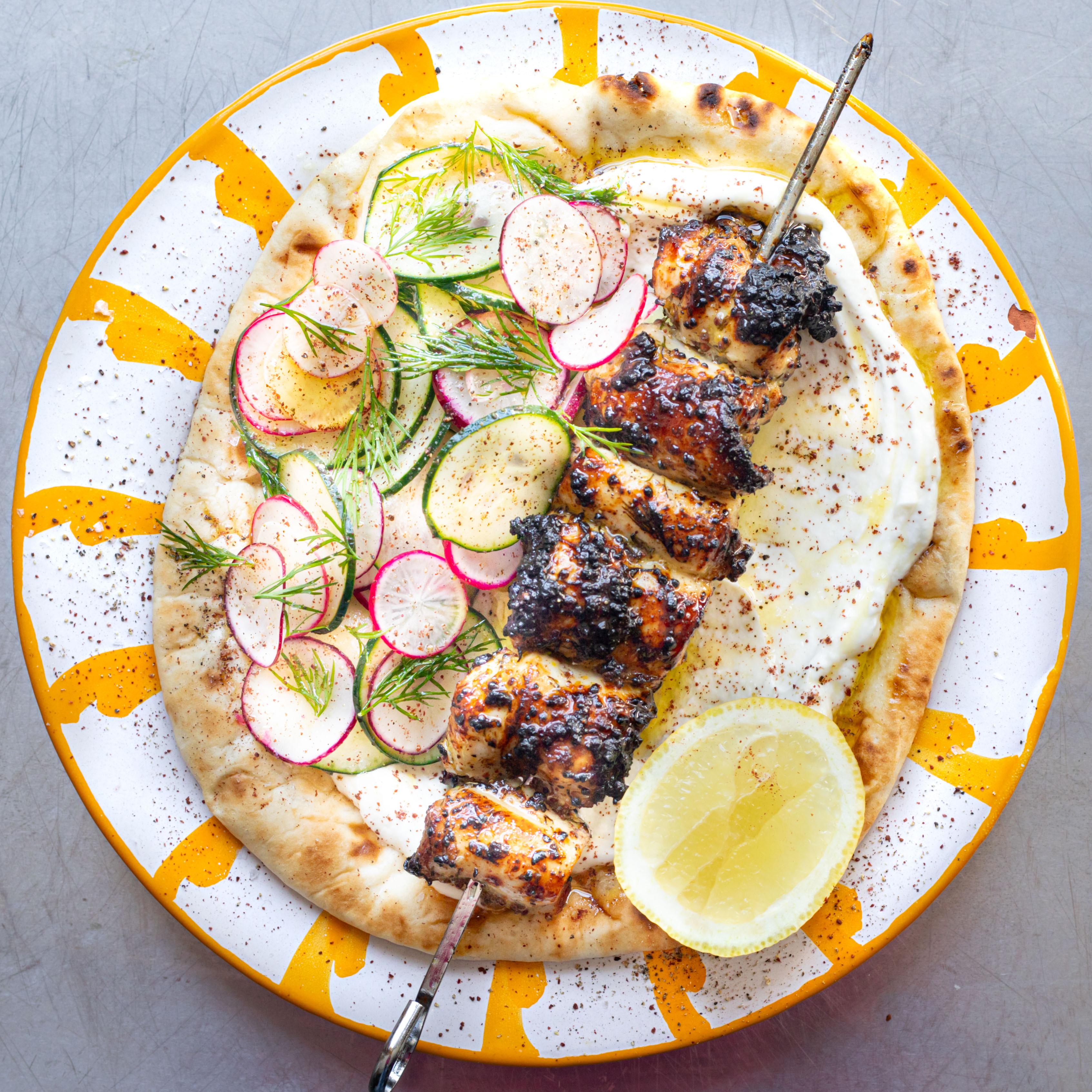 Garlicky Lemon Herb Chicken Flatbreads