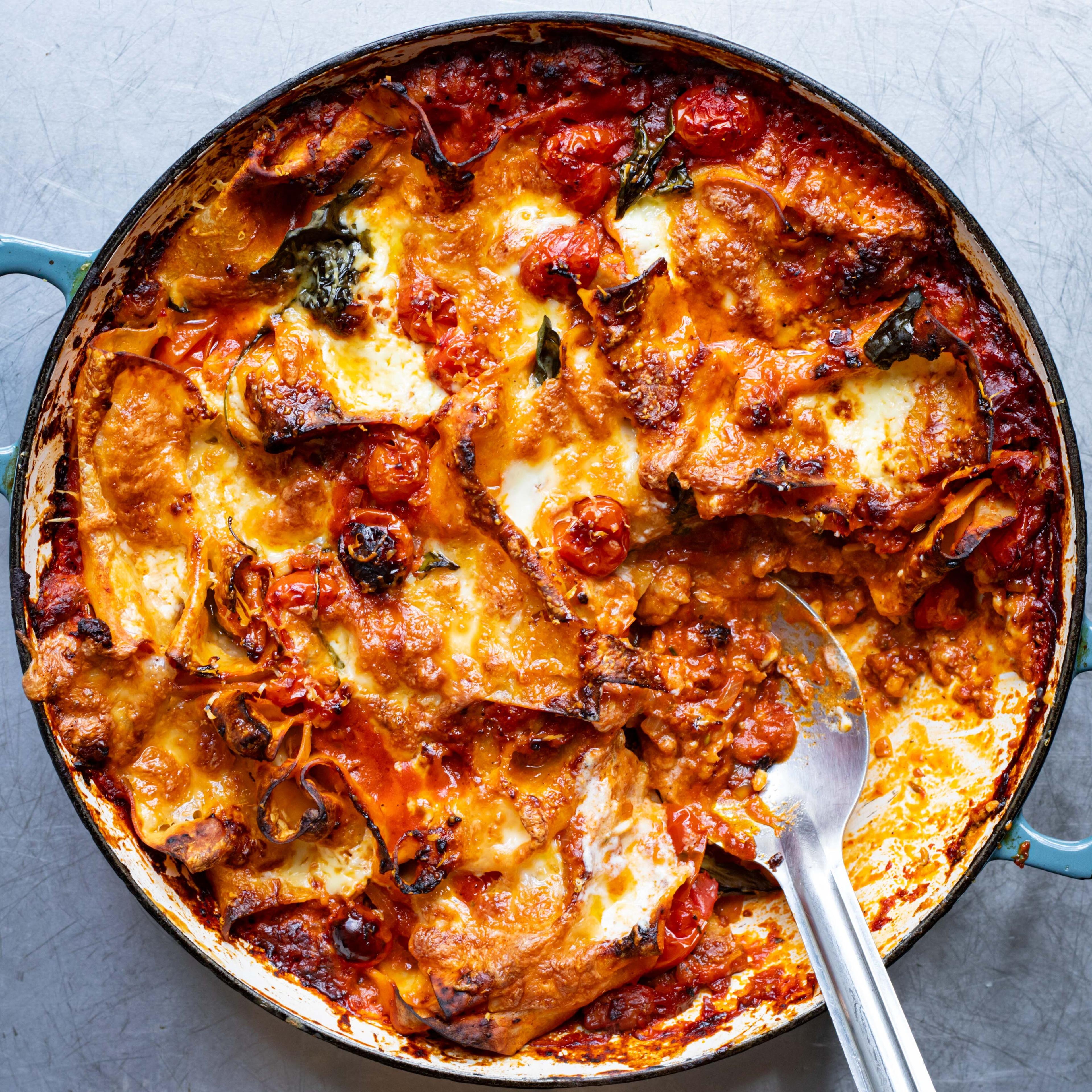 One Pan Sausage and Roasted Pepper Lasagne