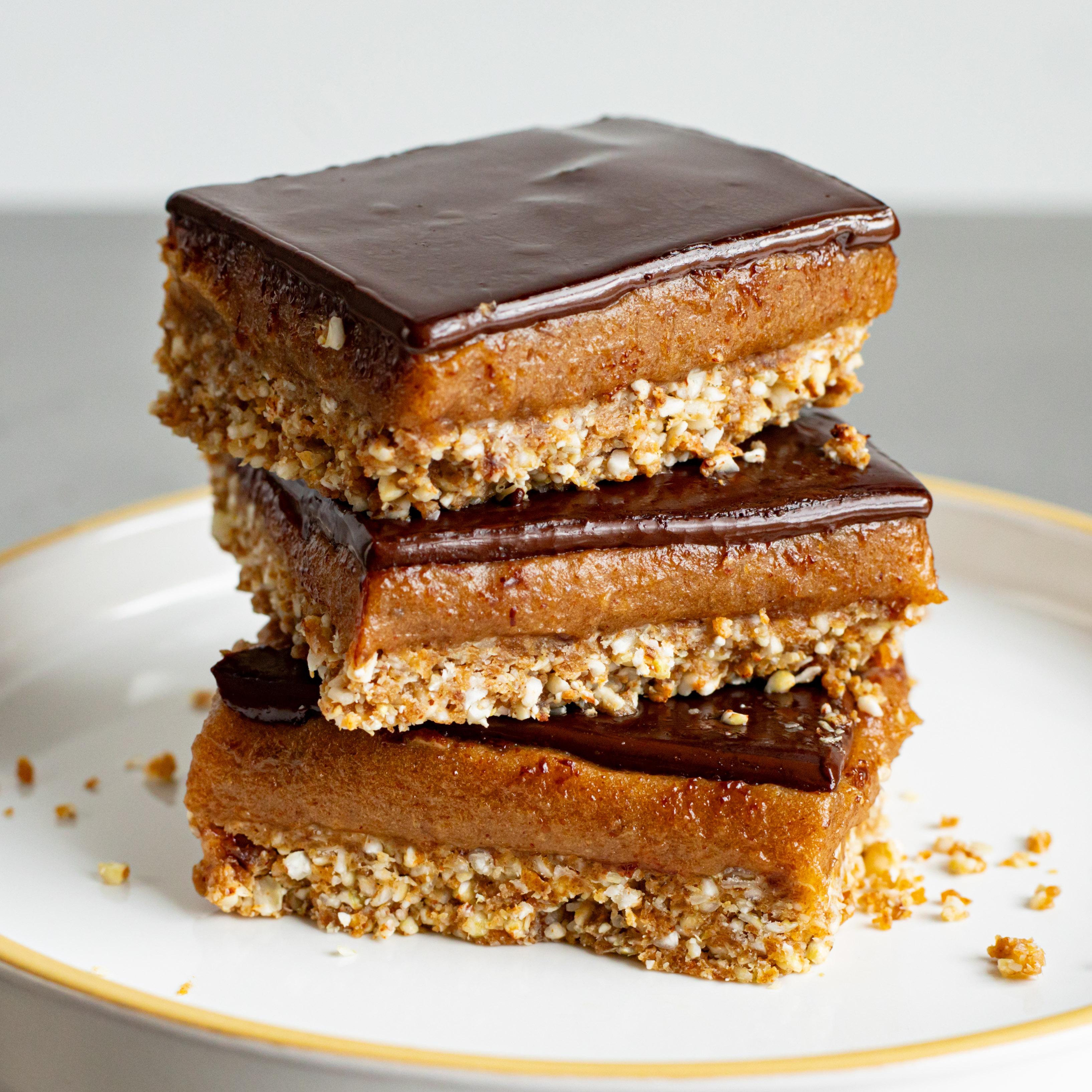 Healthy No Bake Millionaires Shortbread