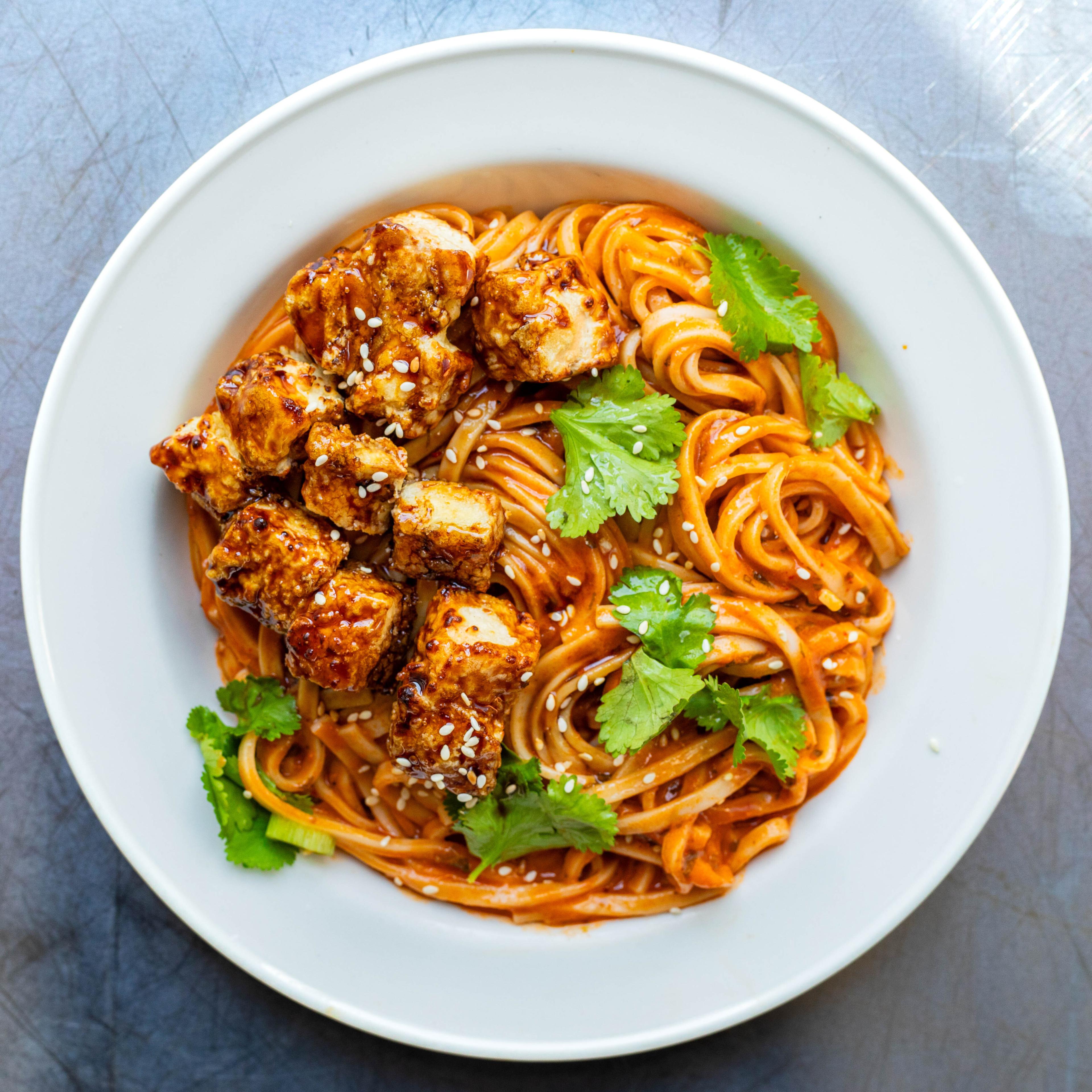Peanut Curry Noodles Crispy Tofu